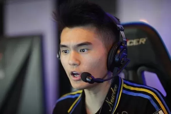 SCCC DOTA2评价:资源掌控强,沟通佳,需提升对线能力